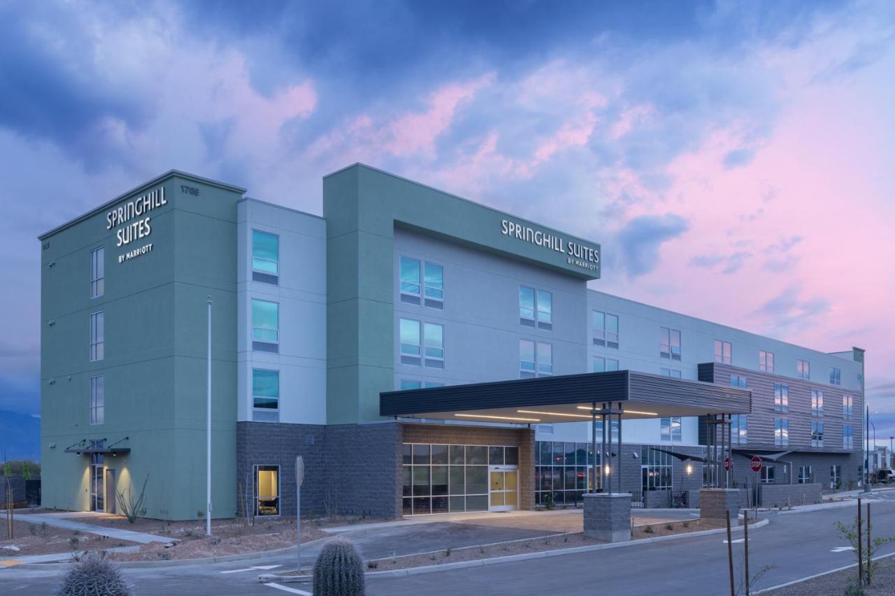 Springhill Suites By Marriott Tucson At The Bridges Екстериор снимка